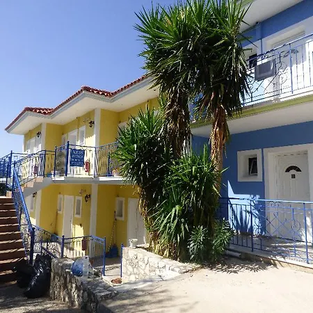 Milos Hotel de apartamente Lourdata (Kefalonia)