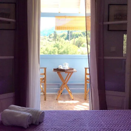 Milos Aparthotel Lourdata (Kefalonia)
